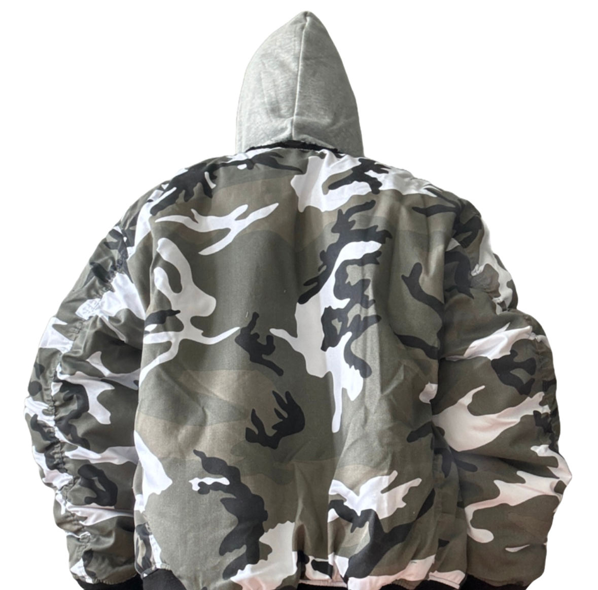 HOODED BOMBER IN CAMO