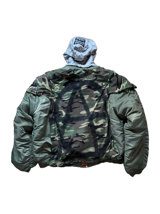 GRAFFITI PATCHED CAMO TEE ANARCHY KNALL3R BOMBER